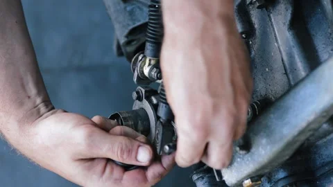 Old gear shift box from a front-wheel drive car Video stock 336732937