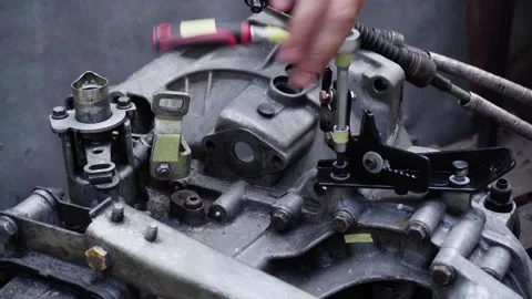 Old gear shift box from a front-wheel drive car Stock-Footage 336733078