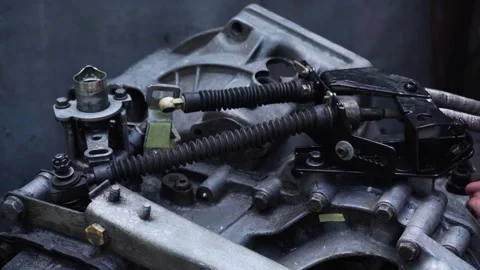 Old gear shift box from a front-wheel drive car Video stock 336733230