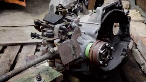Old gear shift box for a front-wheel drive car Видео 337663386