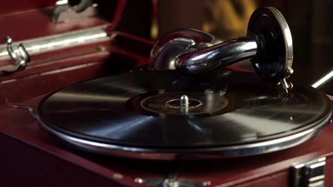 Old gramophone close-up. Outdated equipment. Stock Footage 165661919