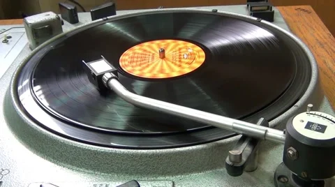 Old gramophone ,,EMT 930" Stock-Footage 63498128