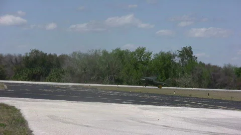 Old green airplane Stock-Footage 663949