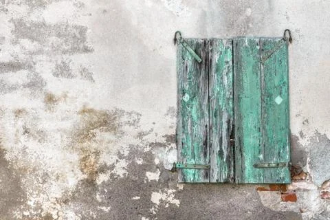 Old green window Stock Photos