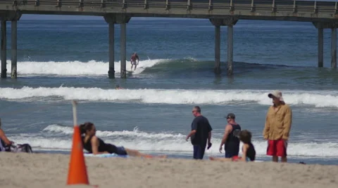 Old guy shooting the pier in Ocean Beach Video stock 40050974