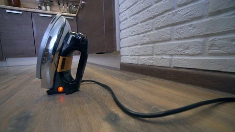 The old heavy iron is plugged in Видео 120287480