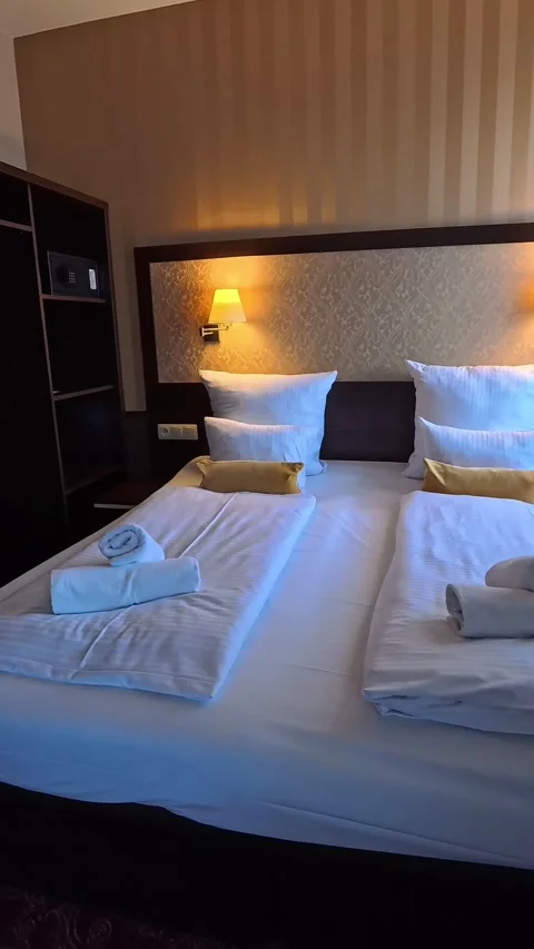 Old hotel room Stock Footage 274626919
