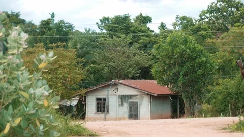 Old house Vídeos de archivo 205531567