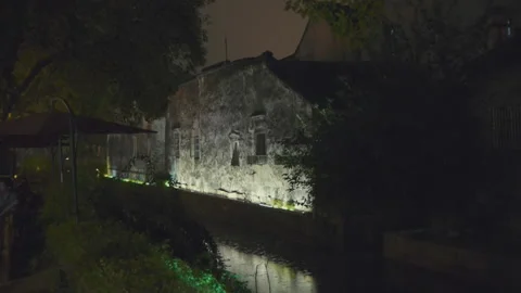 An old house by the river on Pingjiang Road, Suzhou Stock Footage 162912052