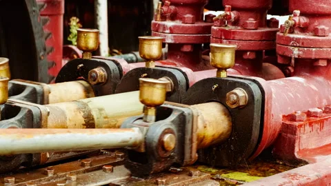 Old hydraulic engine in motion Stock Footage 325631554