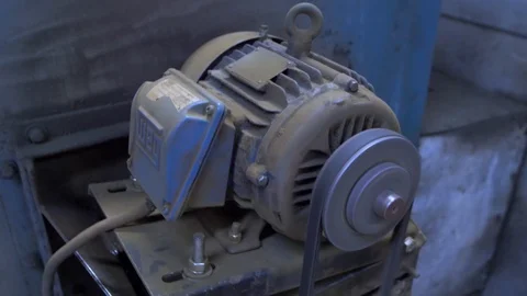 Old industrial motor under work Video stock 119484651