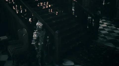 Old interior castle with knight armor Vídeo Stock 159402555