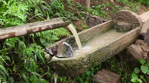 Old irrigation system 4955 Stockbeeldmateriaal 42123357