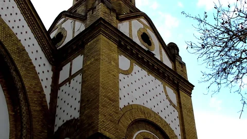 Old Jewish synagogue right front pillar close up in Novi Sad. Stock Footage 152950520
