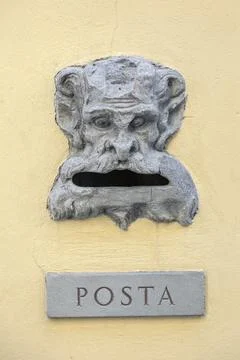 Old Lions Head Postbox Stock Photos