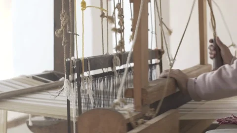 Old loom Video stock 125917819