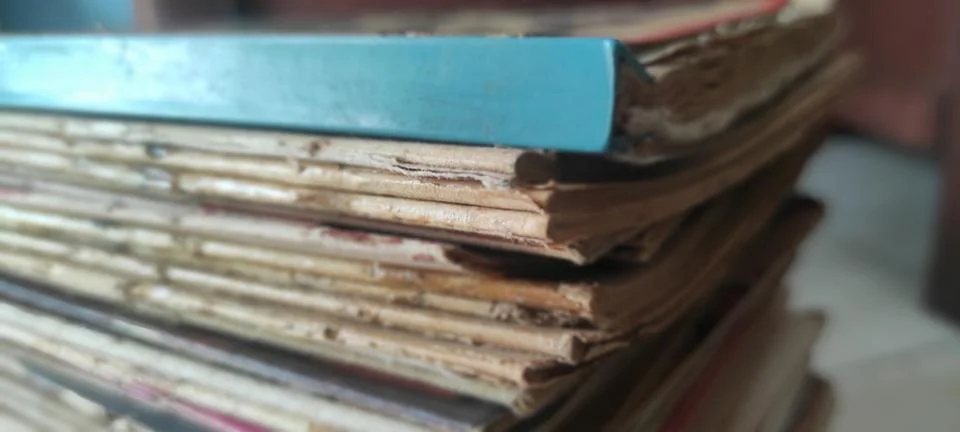 Old magazines Stock Photos