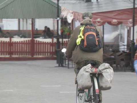 Old man on a bicycle 스톡 사진