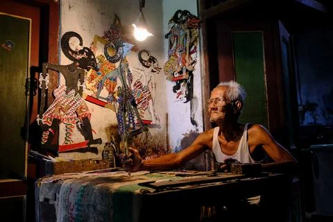 OLD MAN &amp; PUPPET Stock Photos