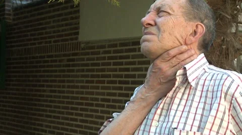 Old man with sore throat Video stock 54685525