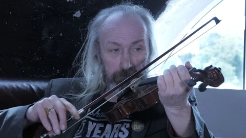 Old man on violin Stock Footage 111566902