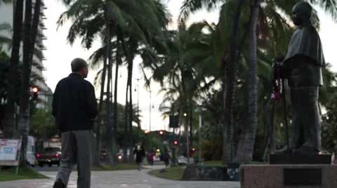 Old man walking on sidewalk Video stock 40713746