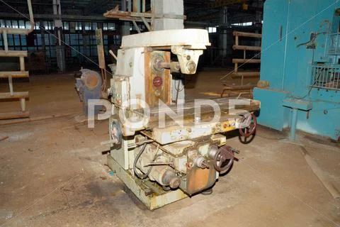 The old metalcutting machine tool. Stock Photos