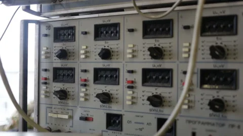 The old model of the programmer for the polarization of the electrode. In electr Stock Footage 85612979