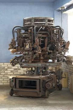 Old molten glass processing machine 스톡 사진