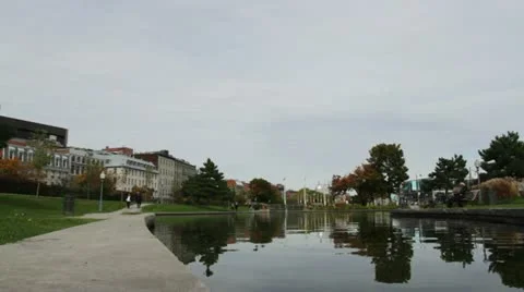 Old Montreal Water Reflection 動画素材 20609122