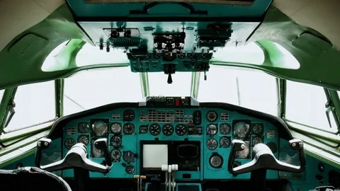 Old passenger plane cockpit console 4k 스톡 동영상 76284603
