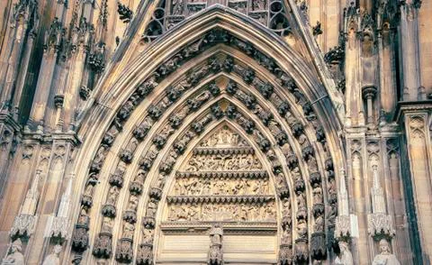 Old patterns, front facade of high and tourism Cologne-Dom Stock Photos