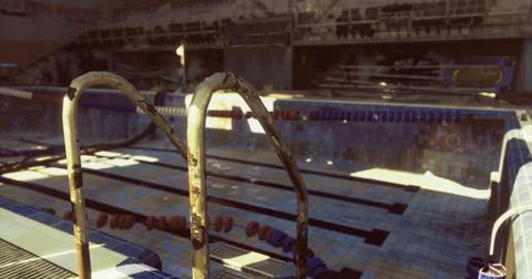 Old pool with worn ladder and empty lanes under sunlight Stockillustratie