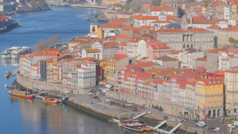Old Potro town view and The Douro River, Portugal Stockbeeldmateriaal 88991560