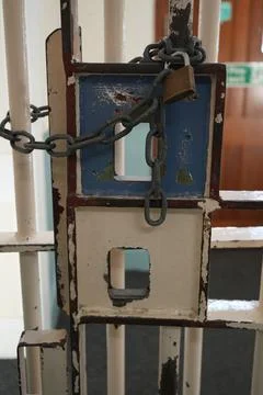 Old Prison Bars, Chain, Padlock, Shrewsbury Prison, Shropshire, England. Stock Photos