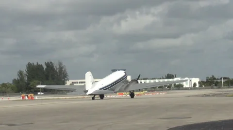 Old propeller airplane rear view Stock Footage 33485918