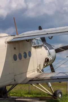 Old propeller biplane Foto stock