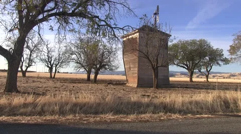 Old pump house and windmill Video stock 43329856