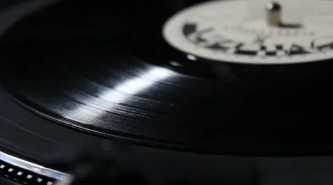 Old record playing Stock Footage 39354910