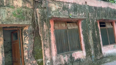 Old red color building 스톡 동영상 322938855