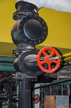 Old red gate valve Foto stock