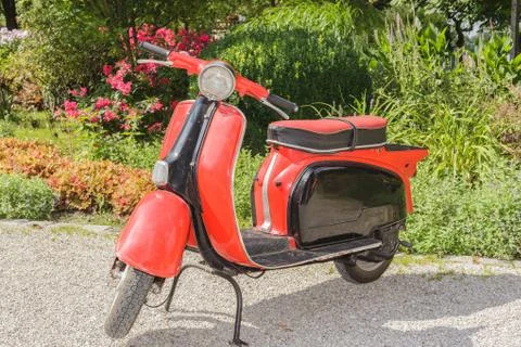 Old red scooter Stock Photos