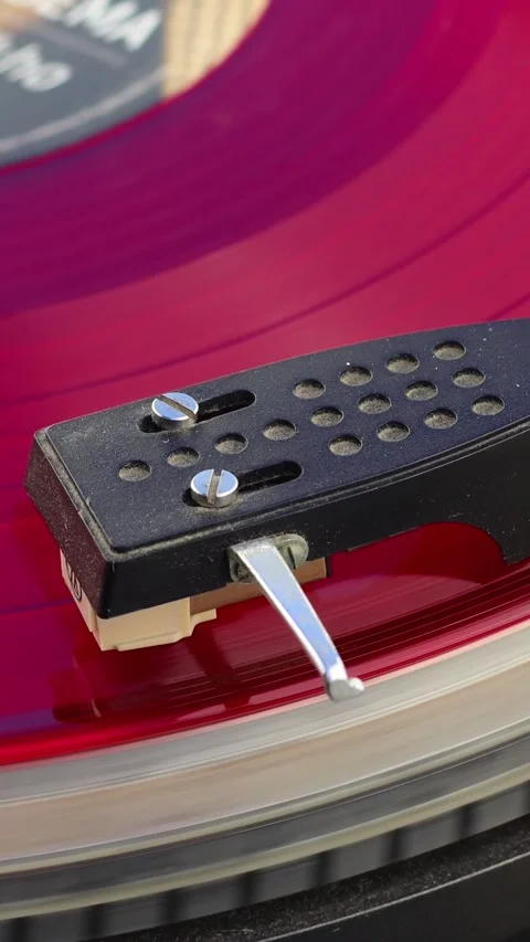 Old Red vinyl record with clipping path. Video stock 245860341