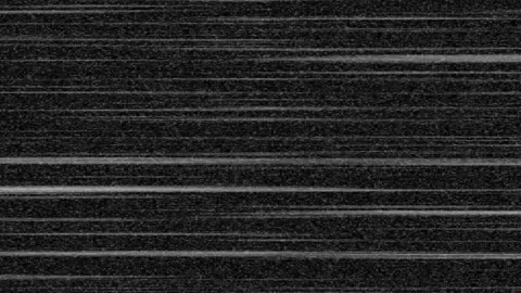 Old Retro TV - Static TV noise bad signal animation. black and white noise. Vídeo Stock 336080512