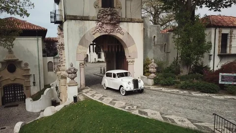 Old rolls royce at the vanderbilt museum in long island Vídeos de archivo 89555803