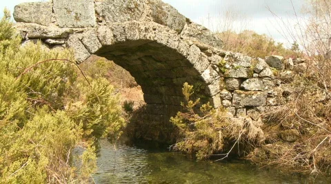Old Roman bridge Stock Footage 875574