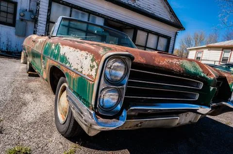 Old rusted car Stock Photos