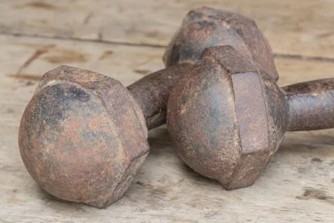 Old rusty dumbell Foto stock