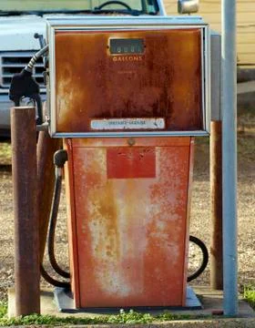 Old Rusty gas pump Foto stock