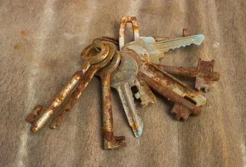 Old rusty keys Stockfoto's